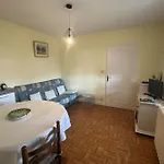 La Maison De Lili Proche D'aurillac * Prunet (Cantal)