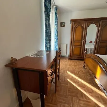 Apartment La Maison De Lili Proche D'aurillac Prunet (Cantal)